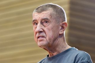 Babišovi prchají z ANO politici. Vadí jim rušení poplatků i spolupráce s Okamurou